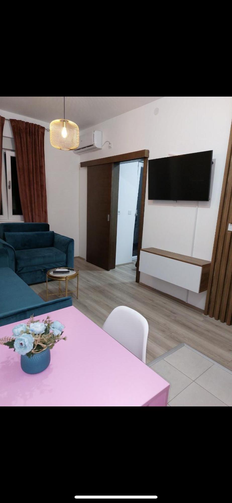 De Lux Nedeljkovic Aparthotel Ягодина Екстериор снимка