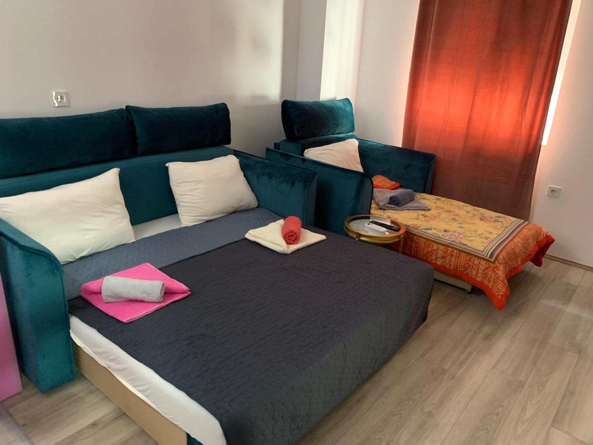 De Lux Nedeljkovic Aparthotel Ягодина Екстериор снимка