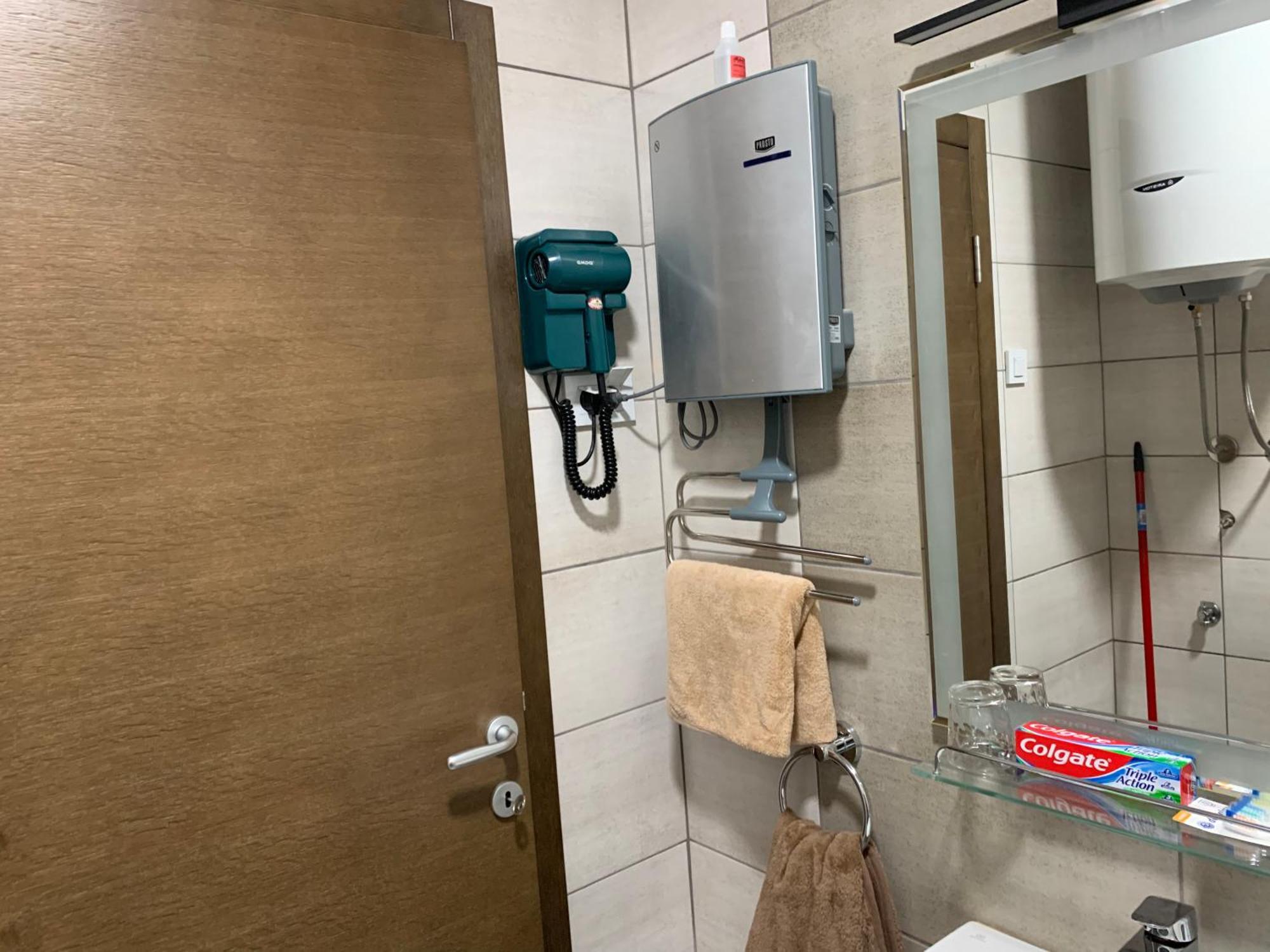 De Lux Nedeljkovic Aparthotel Ягодина Екстериор снимка